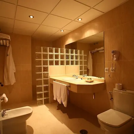 Gran Aqualange - Balneario De ホテル 4*